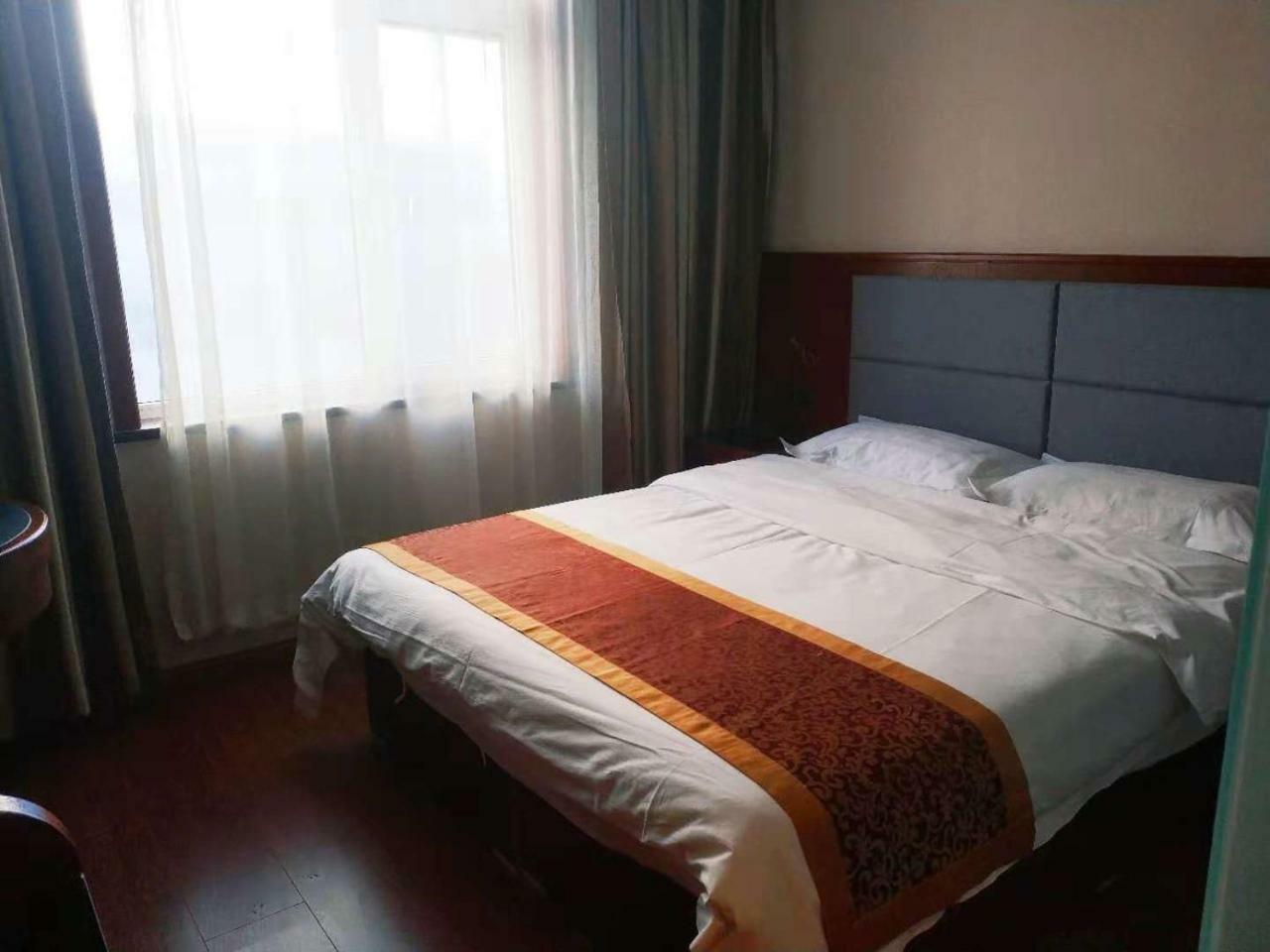 Beijing Gongmei Blue Peacock Business Hotel Exterior foto